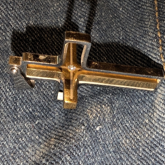 Gold Tone Silver Tone Rhinestone Spinner Cross Pendant - Picture 10 of 11